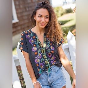 Natural Life embroidered tassel top size large